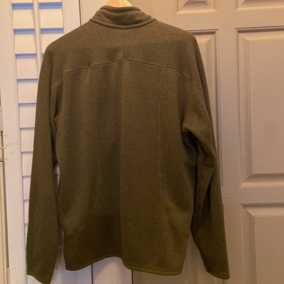 Patagonia Sweater - Picture 6 of 7